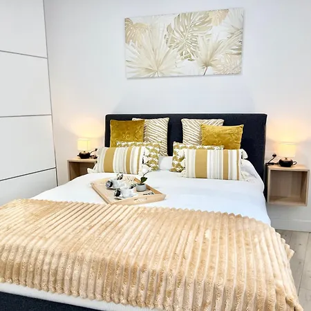 Holidays - Apto B Nuevo Centrico Con Garaje Gratis * Castro Urdiales