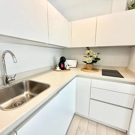 Holidays - Apto B Nuevo Centrico Con Garaje Gratis *