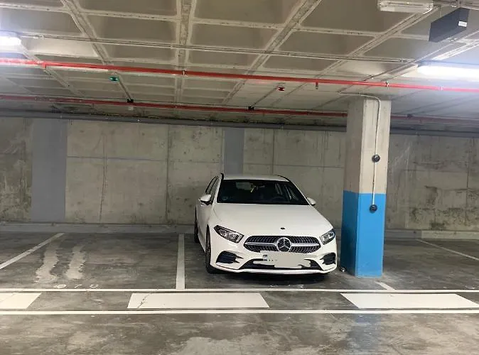 Holidays - Apto B Nuevo Centrico Con Garaje Gratis Apartment