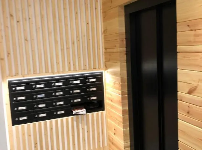 Holidays - Apto B Nuevo Céntrico Con Garaje Gratis