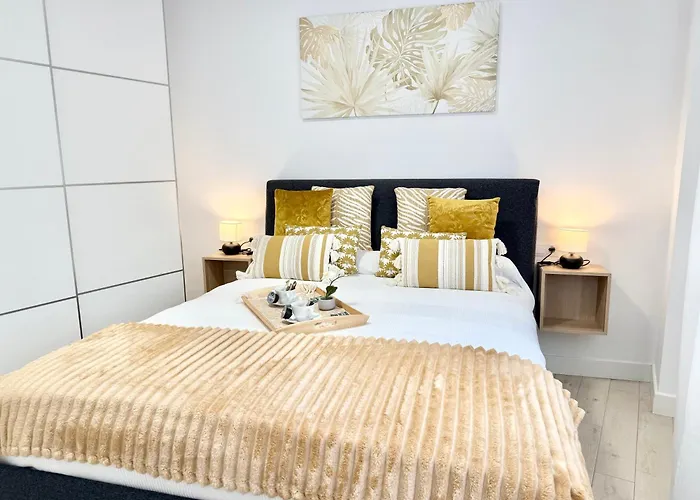 Holidays - Apto B Nuevo Centrico Con Garaje Gratis * Castro Urdiales