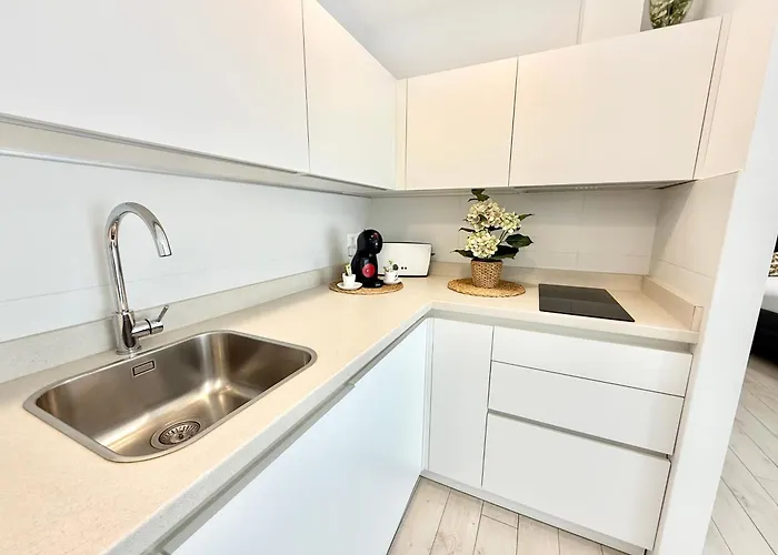 Holidays - Apto B Nuevo Céntrico Con Garaje Gratis *