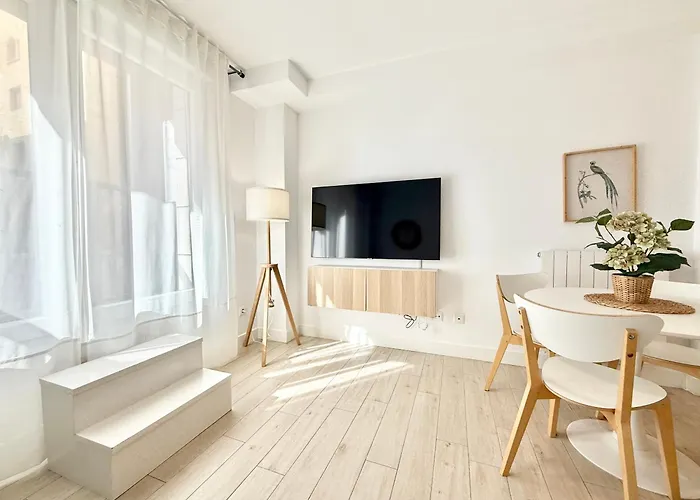 Holidays - Apto B Nuevo Centrico Con Garaje Gratis Apartment