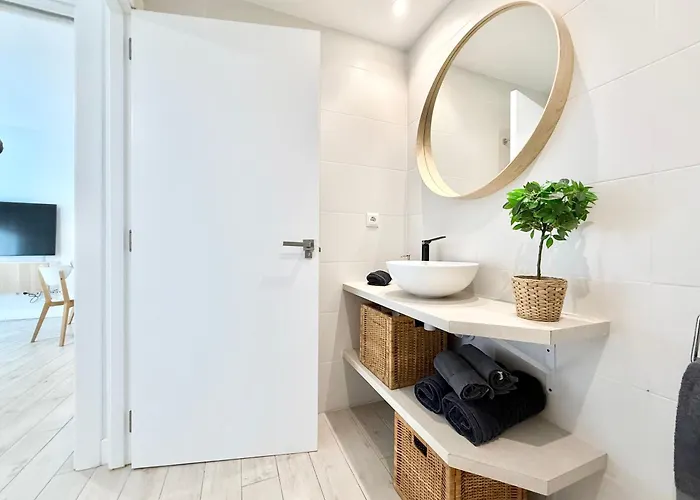 Holidays - Apto B Nuevo Centrico Con Garaje Gratis Apartment