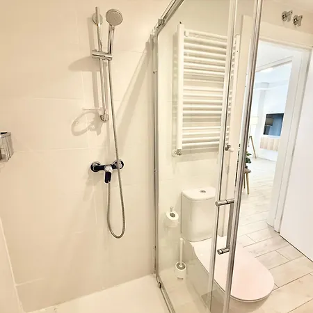 公寓 Holidays - Apto B Nuevo Centrico Con Garaje Gratis 乌迪亚莱斯堡